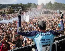 Jiuyou Sports-集结日法国杯焦点战，圣安东尼奥马刺官宣签约，质疑声仍在，数据趋势出现新变化的简单介绍