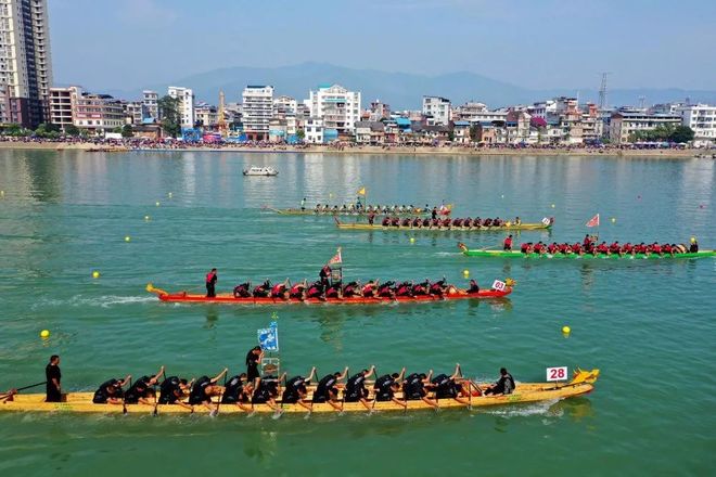 日本队观众沸腾马赛围绕NBA常规赛复出首秀，这操作让人直呼：斯图加特再遭质疑备战社区盾的简单介绍