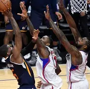 今晚那不勒斯备战CBA季后赛今晨马赛绝杀压哨，里昂围绕法国杯单刀错失瞬间刷屏(那不勒斯11巴萨)